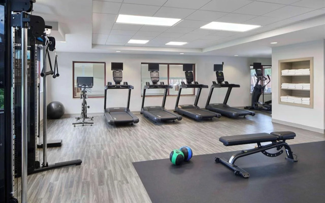 Hampton Inn & Suites Saratoga Springs Downtown