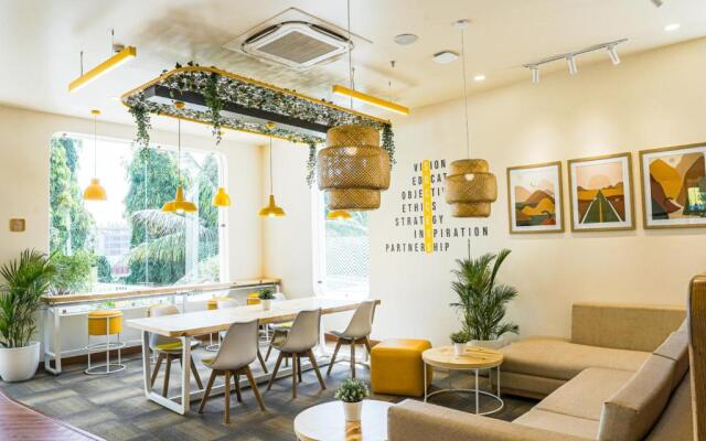 Bloom Hotel - Bengaluru Airport