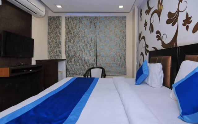 RB Grand Residency by OYO Rooms
