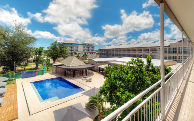 Tanoa International Dateline Hotel