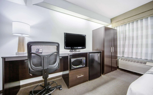 Sleep Inn And Suites