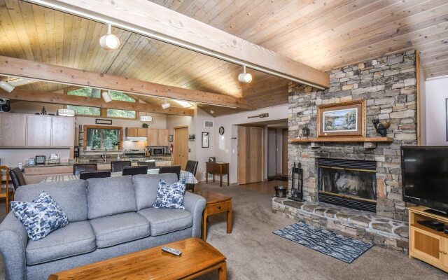 Finn McCool's 5 Bedroom House