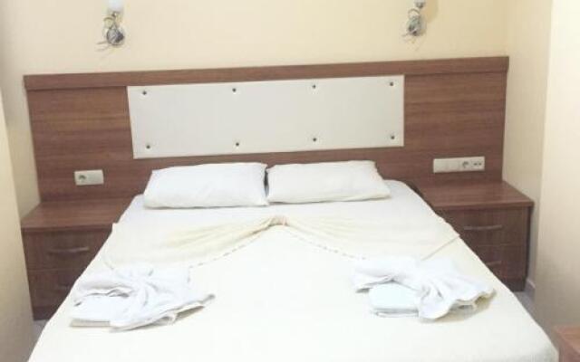Seaside Apart Hotel
