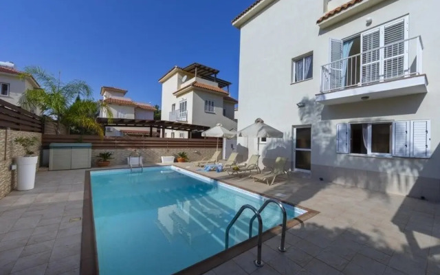 Protaras Villa Knossos