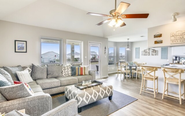 Sea Isle Surprise 3 Bedroom Home