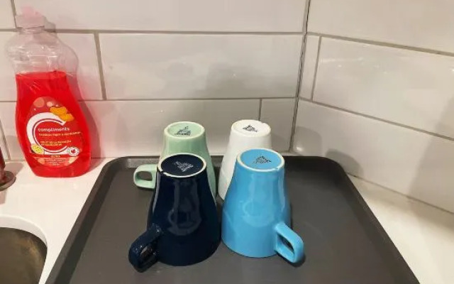 Private House Basement Suite Toronto/Richmond Hill