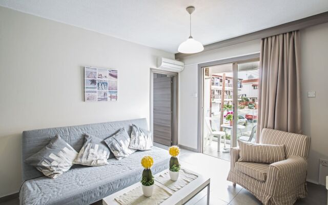 Ayia Napa Holiday Apartment So3
