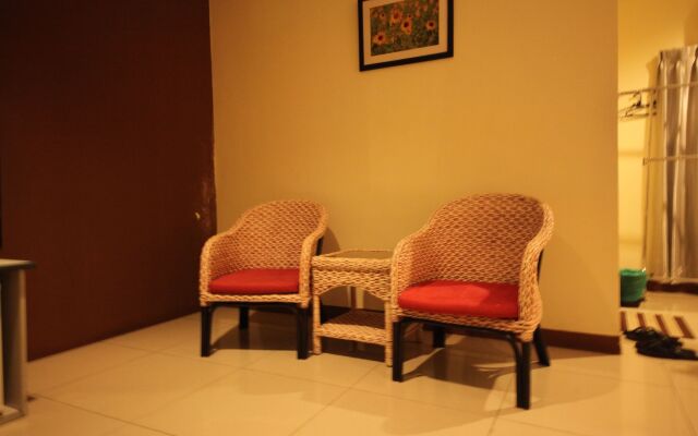 Royal Platinum Hotel