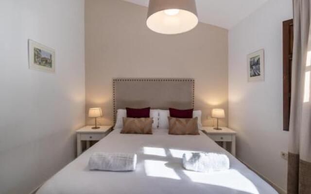 Granada Suites