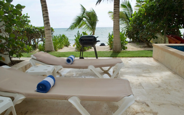 Casa Coral - Luxury Condos