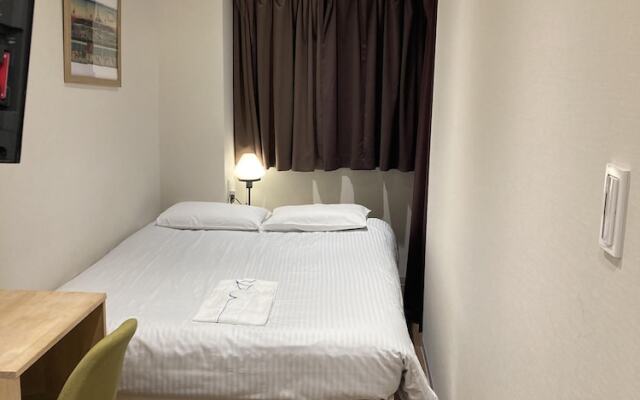 Ele hotel Ginza East