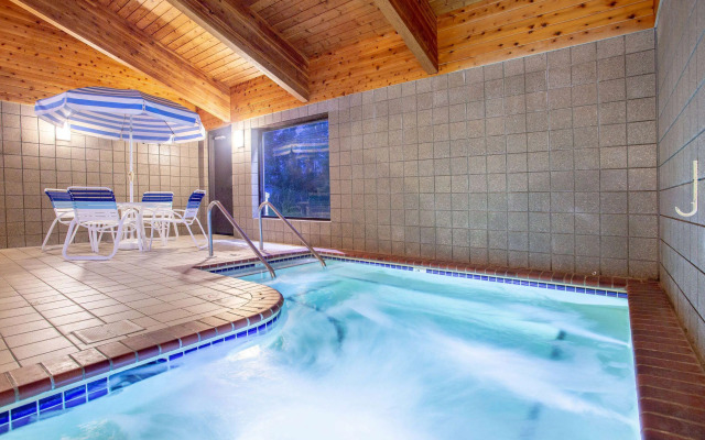 AmericInn by Wyndham Hayward