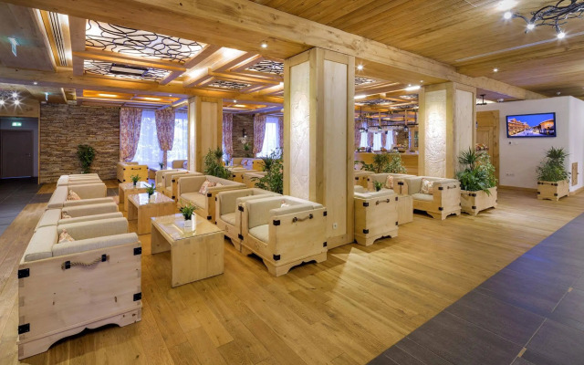 Hotel Bania Thermal & Ski