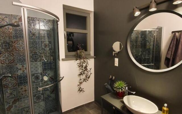 Valet Apartment