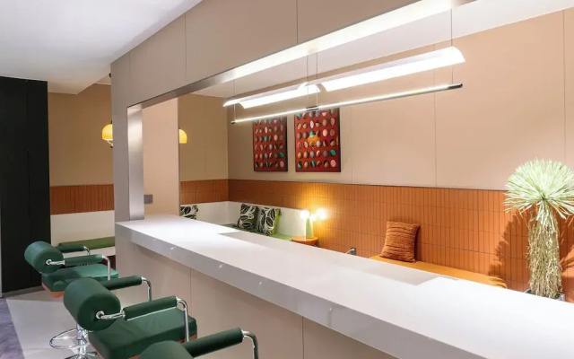 VISHAN Fashion Designer Trendy Residence