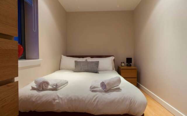 1 Bedroom West End Apartment