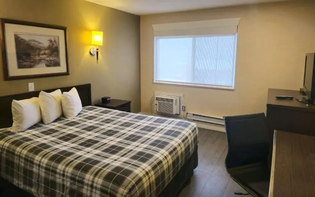 Rodeway Inn & Suites