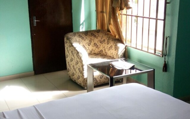 St. Martin's Hotel