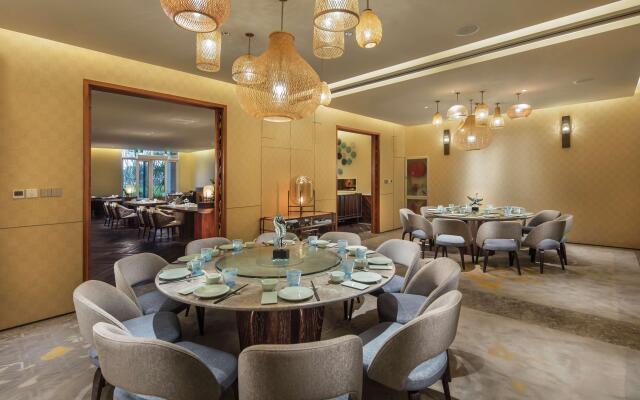 Hilton Dalian Golden Pebble Beach Resort