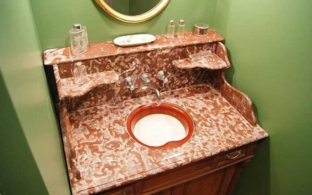 Hôtel Restaurant La Marbrerie