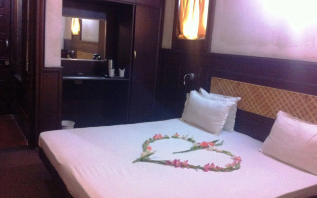Hotel SADAF