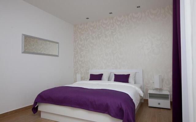 Rooms Ino