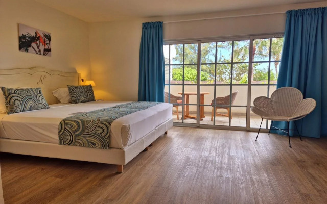 Le Nautile Beachfront