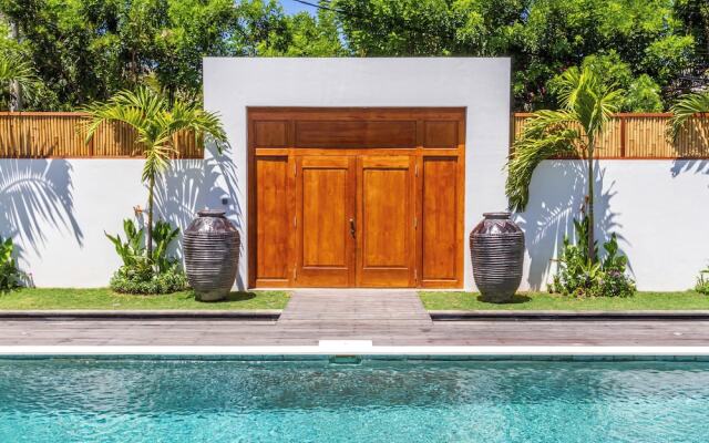 Villa Hana by Alfred in Bali