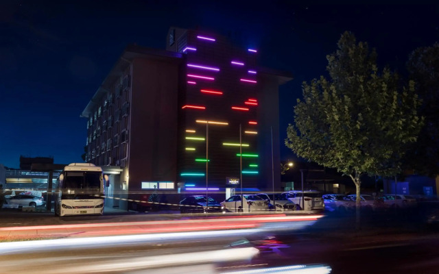 Mercure Albury