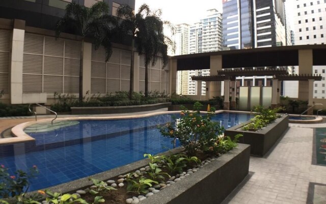 McKinley Park Residences near St Lukes