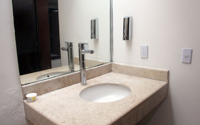 Hotel & Hostel Casa de Luz Cancun