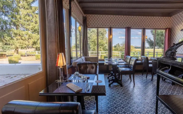 Auberge Du Port