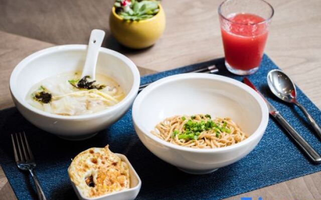 Cozytree Hotel(Hangzhou West Intime)