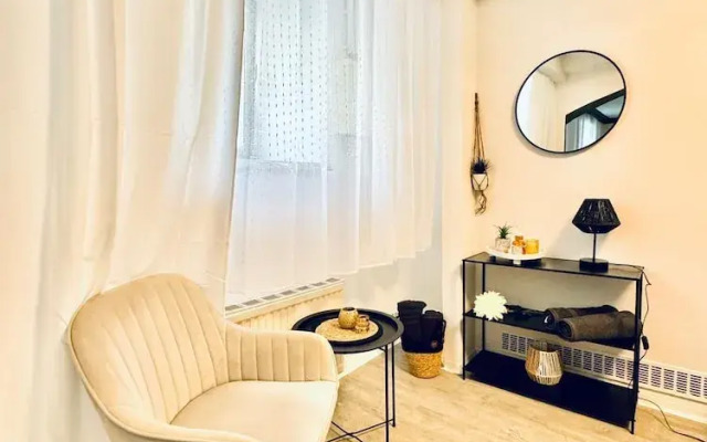 Comfortable 2BR Apt for 7 Guests