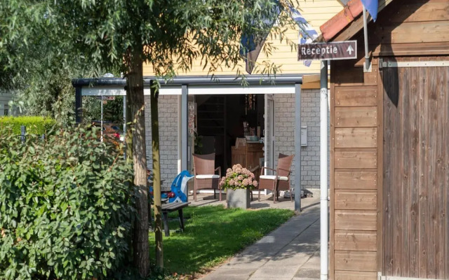 6-person House With a Beautiful Garden