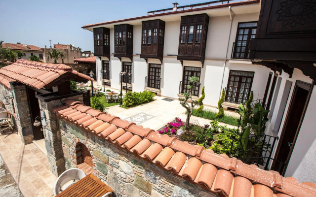 Livia Garden Hotel