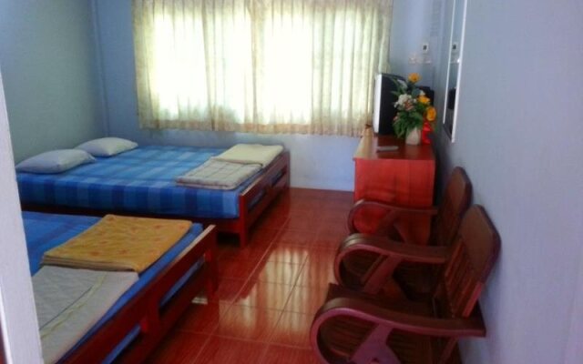 Thachai Homestay Resort