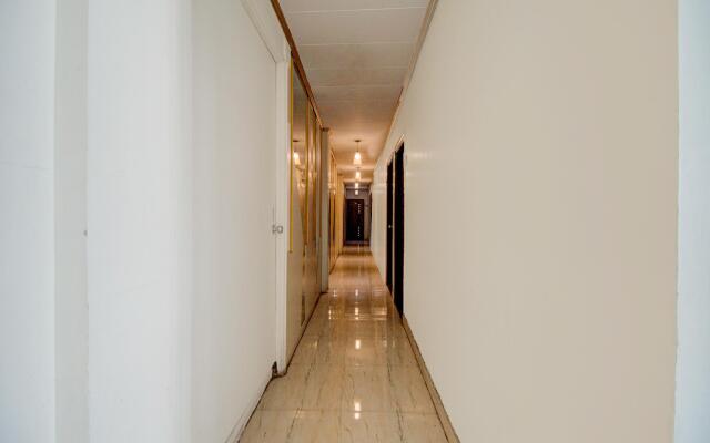OYO 76769 Hotel Zam Zam Palace