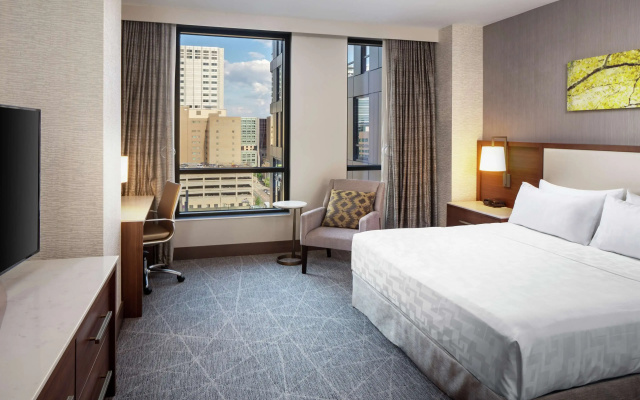 Hilton Rochester Mayo Clinic Area