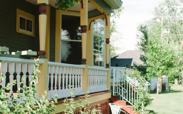 Waller House Inn