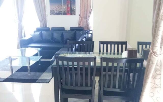 Cubao ManhattanHeights Unit 4Q Tower D