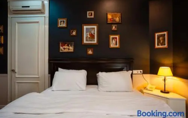 Piazza Boutique Hotel