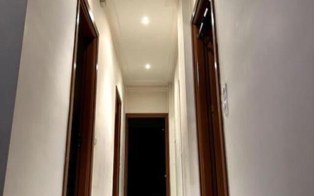 Central Luxury Apartment with huge balcony