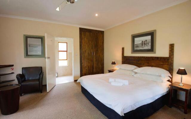 Woodlands Guest Lodge