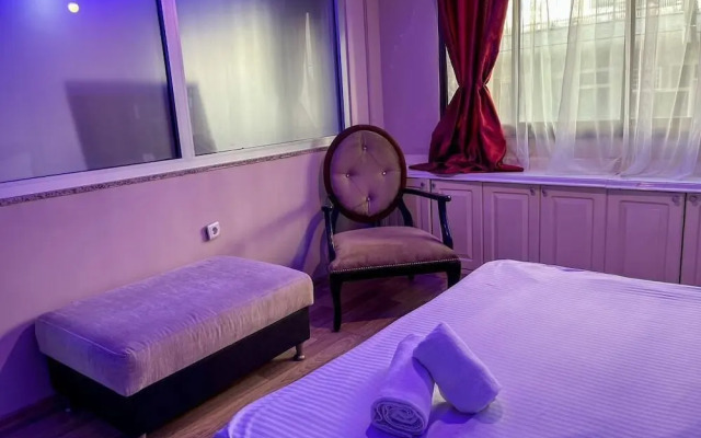 De La Elpida Otel
