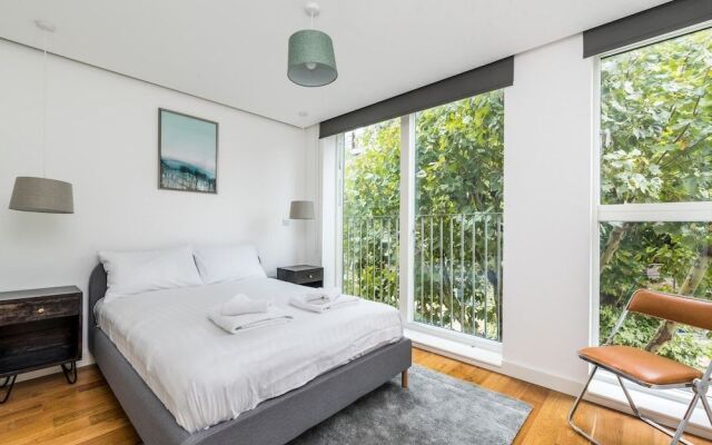 NEW Modern 2BD Flat in Shoreditch With Balcony