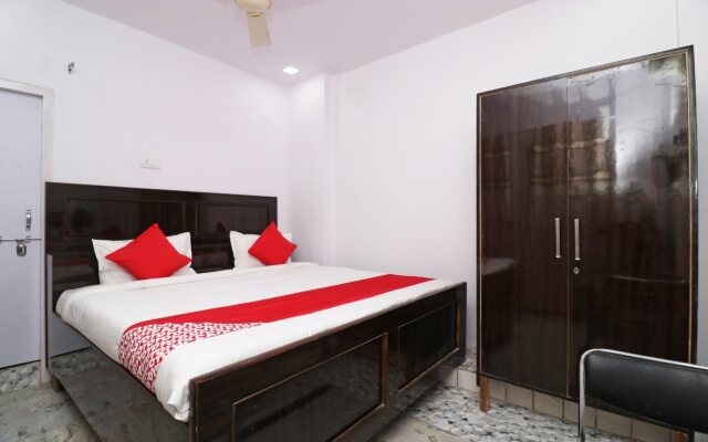 Hotel Raj Shree By OYO Rooms