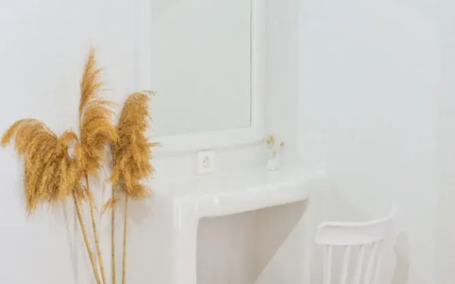 Avgerinos Deluxe Rooms