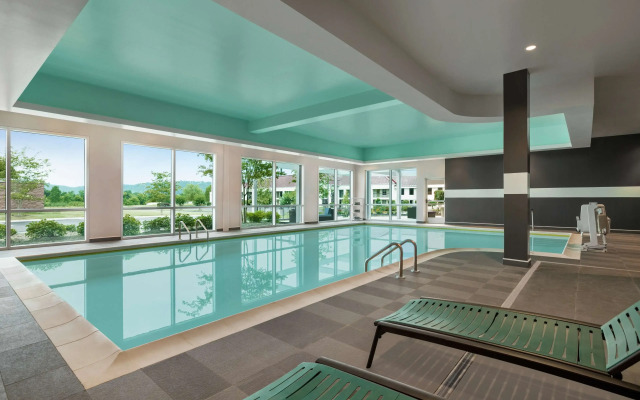 TRU by Hilton Ringgold