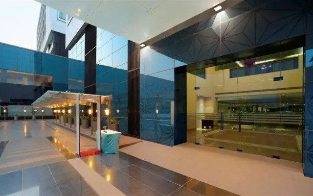 Orange Megastructure LLP